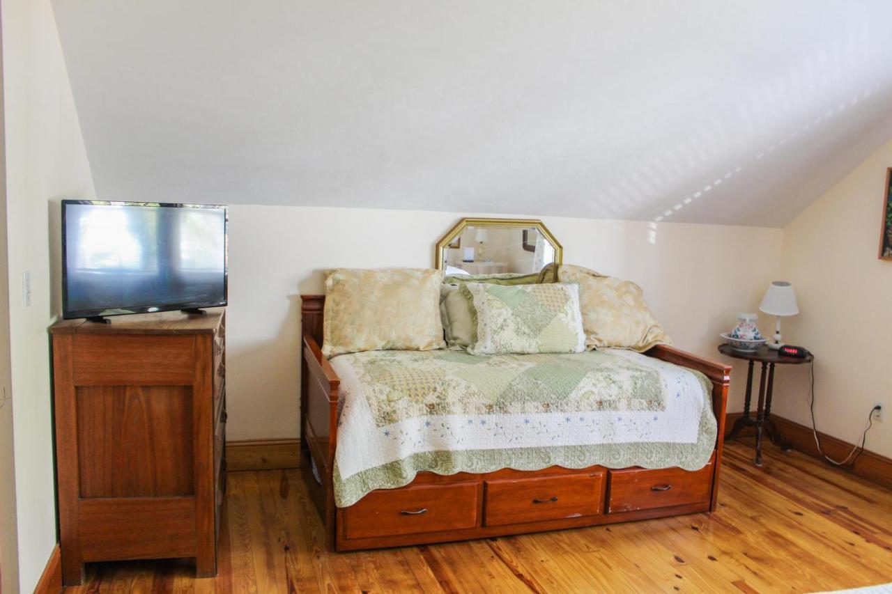 Sweetwater Branch Inn Gainesville Ruang foto
