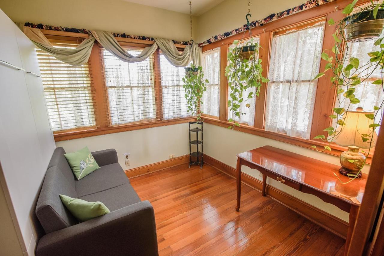 Sweetwater Branch Inn Gainesville Ruang foto