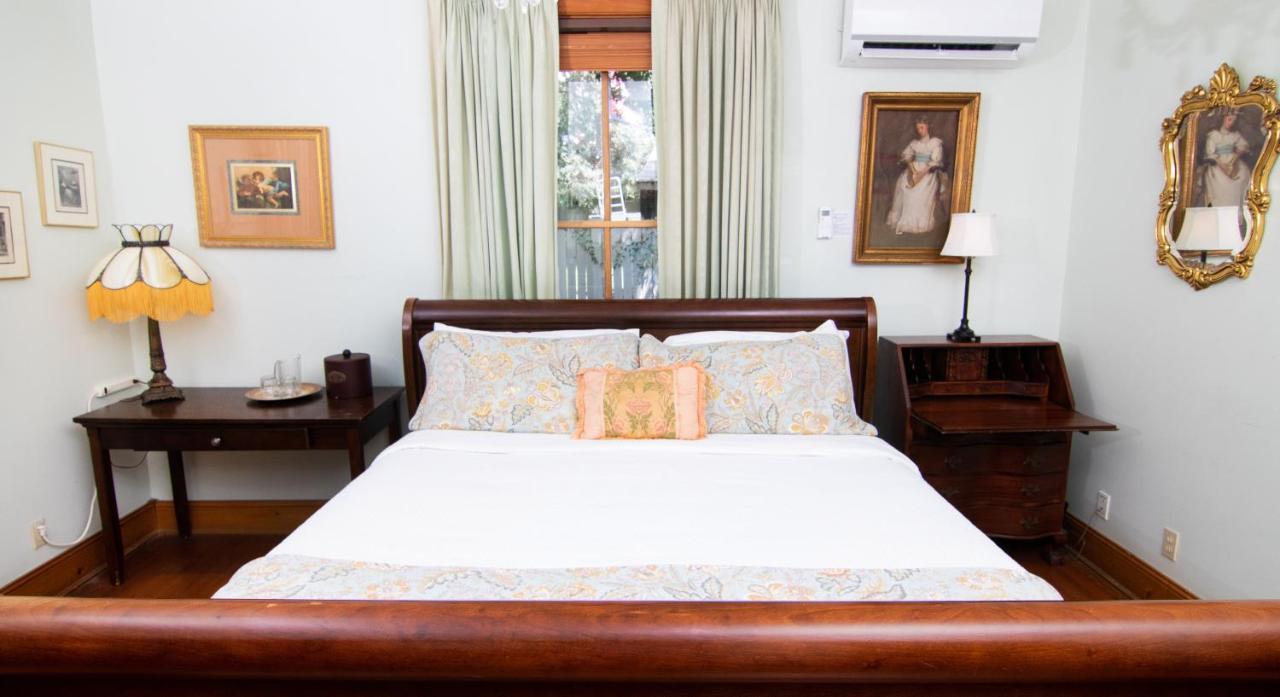 Sweetwater Branch Inn Gainesville Ruang foto